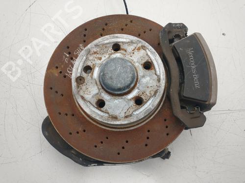 Used Left front steering knuckle Left front steering knuckle MERCEDES-BENZ C-CLASS (W204) C 350 CDI (204.022) (224 hp) 34245918 34245918