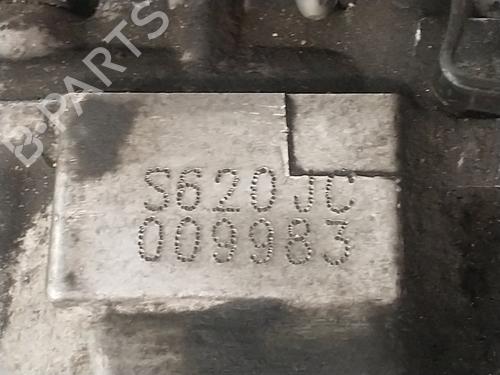 Used Gearbox KIA CARENS III MPV (UN) 2.0 CRDi 140 (140 hp) 23092947