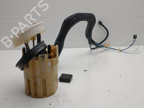 Used Fuel pump MERCEDES-BENZ C-CLASS (W203) [2000-2007]  30743082