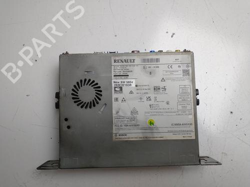 Used Radio RENAULT MEGANE IV Hatchback (B9A/M/N_) 1.3 TCe 115 (B9N9) (116 hp) 15560124