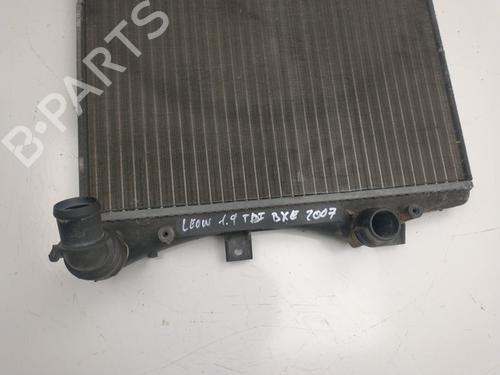 Water radiator SEAT LEON (1P1) | BP32164856M31 - Image 5