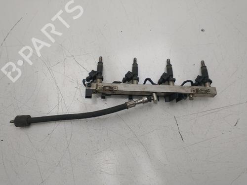 Used Injection rail Injection rail BMW 3 (E46) 316 i (115 hp) 36021047 36021047