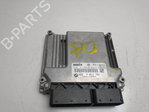 Used Engine control unit (ECU) BMW 1 (E87) 118 d (143 hp) 12339786