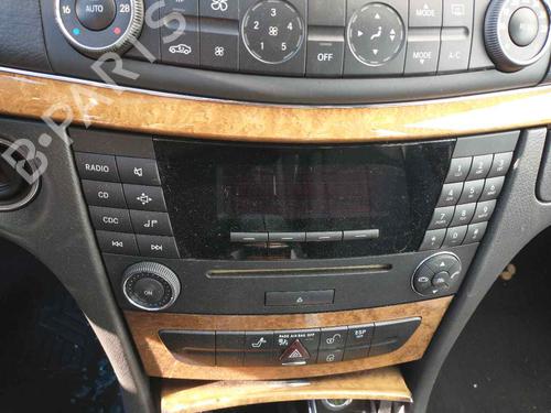 Used Radio MERCEDES-BENZ E-CLASS (W211) E 300 BlueTEC (211.024) (211 hp) 17003486