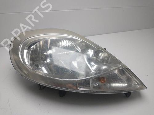 Used Right headlight RENAULT TRAFIC II Van (FL) [2001-2025]  11920686