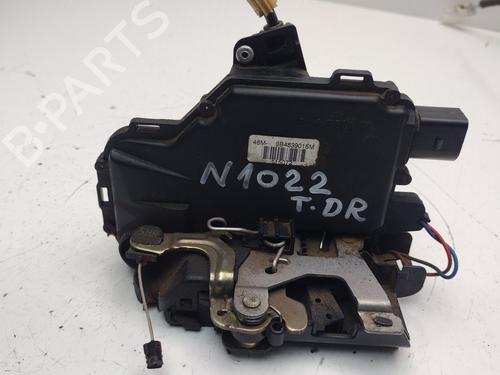 Serrure arrière droite SEAT LEON (1M1) 1.8 T Cupra R (209 hp) 31909477