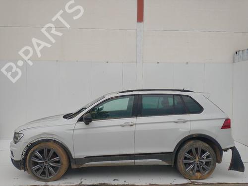 Used Parts VW TIGUAN (5N_) 4989505