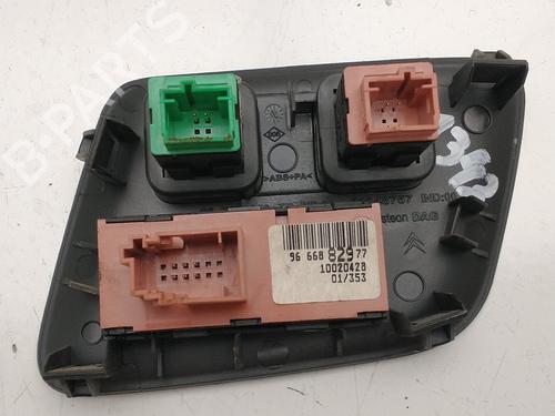Switch CITROËN C4 II (NC_) 1.6 HDi 90 | BP38751850I30 - Image 4