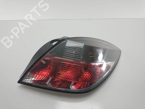 Used Right taillight OPEL ASTRA H GTC (A04) [2005-2010]  8311974