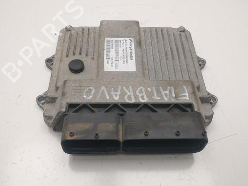 Used Engine control unit (ECU) FIAT GRANDE PUNTO (199_) 1.3 D Multijet (199.AXD11, 199.AXD1A, 199.AXD1B,... (90 hp) 30589107