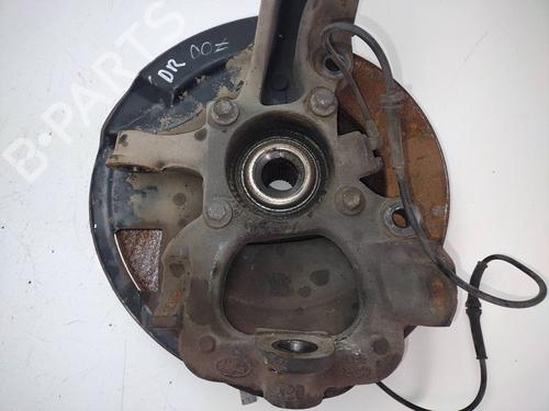 Right front steering knuckle LAND ROVER RANGE ROVER SPORT I (L320) 2.7 D 4x4 | BP16764373M26 