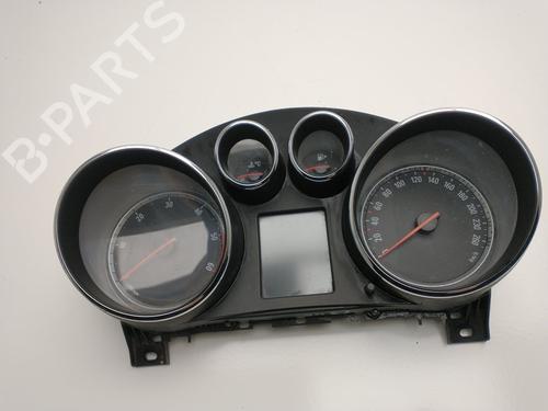 Used Instrument cluster OPEL INSIGNIA A (G09) 2.0 CDTI (68) (160 hp) 31795271