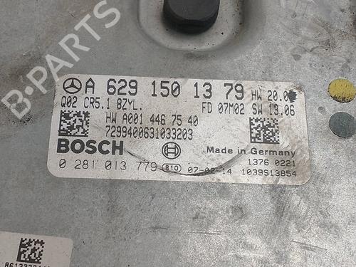 Engine control unit (ECU) MERCEDES-BENZ S-CLASS (W221, V221) S 450 CDI (221.028, 221.128) | BP29340584M57 