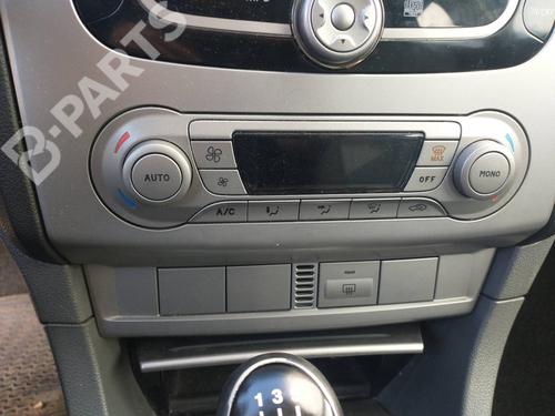 Used Climate control Climate control FORD FOCUS II Turnier (DA_, FFS, DS) 1.6 TDCi (109 hp) 10571591 10571591