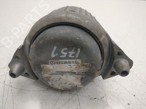 engine-mount-mercedes-benz-c-class-w204-2007-2008-2009-2010-2011-2012-2013-2014-2015-39193293 main image
