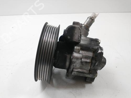 Used Steering pump AUDI A4 B7 (8EC) 2.0 TDI 16V (140 hp) 8601296