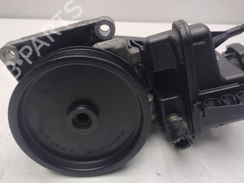 Used Steering pump Steering pump MERCEDES-BENZ C-CLASS T-Model (S204) [2007-2014] 32999928 32999928