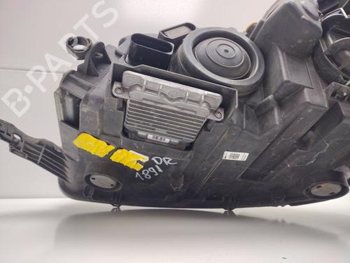 Right headlight FORD KUGA II (DM2) 2.0 TDCi | BP29422818C29 