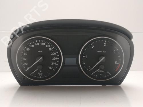 Used Instrument cluster Instrument cluster BMW X1 (E84) sDrive 18 d (143 hp) 33983179 33983179