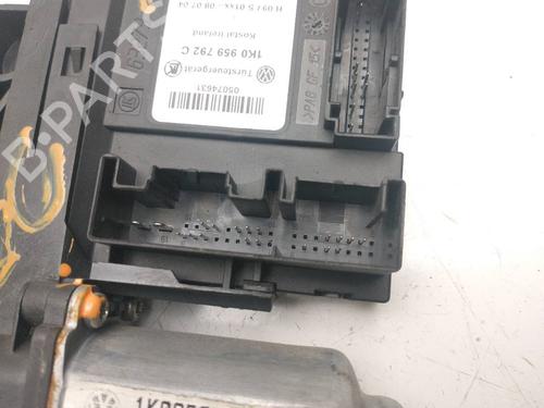 Right front window motor VW GOLF V (1K1) | BP21527475E20