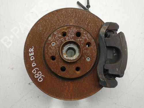 Used Right front steering knuckle OPEL CORSA D (S07) 1.2 (L08, L68) (80 hp) 32348837