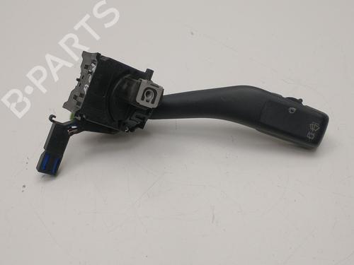 Used Steering column stalk SEAT LEON (1P1) [2005-2013]  25438331