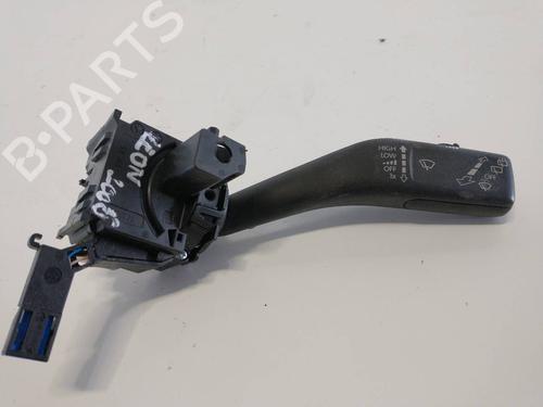 Used Steering column stalk SEAT LEON (1P1) [2005-2013]  7508248