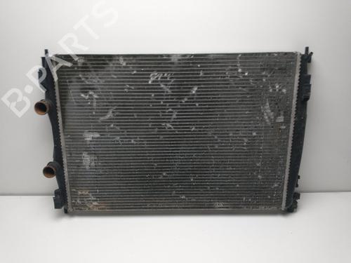 Used Water radiator PEUGEOT 5008 II (MC_, MJ_, MR_, M4_) [2016-2026]  31602957