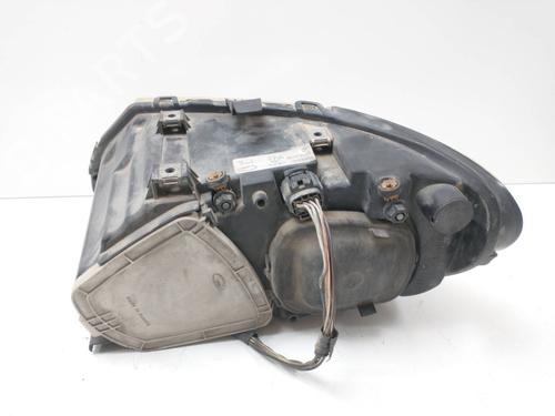 Right headlight CHRYSLER VOYAGER IV (RG, RS) 2.4 | BP8266047C29 