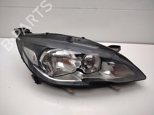 Used Right headlight PEUGEOT 308 II (LB_, LP_, LW_, LH_, L3_) [2013-2021]  29424493