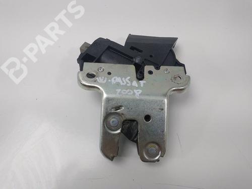 Used Tailgate lock Tailgate lock VW PASSAT B6 (3C2) 1.9 TDI (105 hp) 10266134 10266134