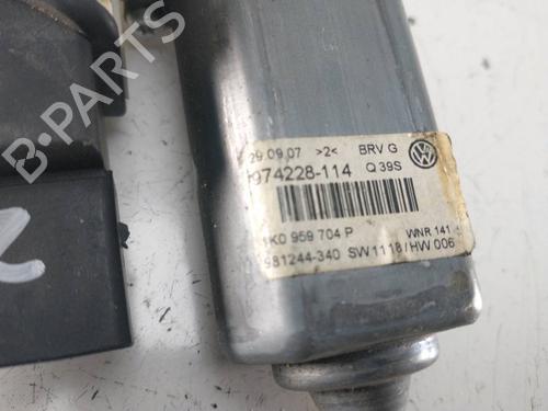 Right rear window motor VW PASSAT B6 (3C2) 2.0 TDI | BP15511165E22 