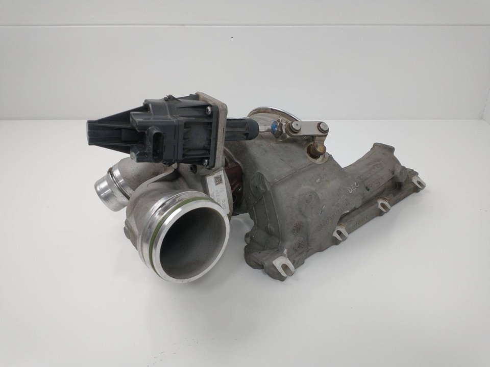 Turbo BMW 1 (F21) 116 d 16338382 | B-Parts