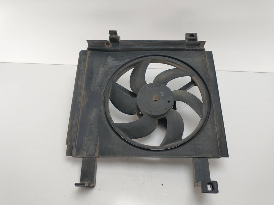 Radiator fan SMART FORTWO Coupe (450) 8804669 | B-Parts