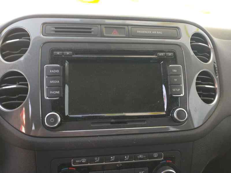 Tiguan 5n Radio