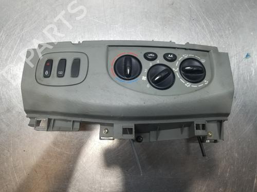 Used Climate control RENAULT TRAFIC II Van (FL) [2001-2025]  30880900
