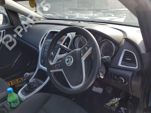 Left front brake caliper OPEL ASTRA J (P10) | BP11578577M105