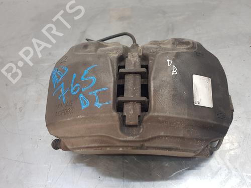Zacisk hamulca przedniego lewego AUDI A4 B9 (8W2, 8WC)  8W0615107D