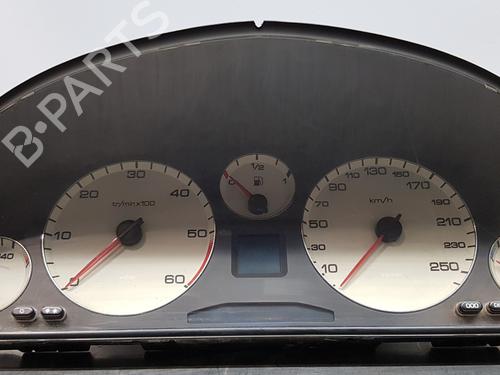 Used Instrument cluster PEUGEOT 607 (9D, 9U) [2000-2025]  22640235
