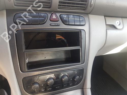 Køleventilator elektrisk MERCEDES-BENZ C-CLASS (W203) C 180 Kompressor (203.046) | BP17061530M35 