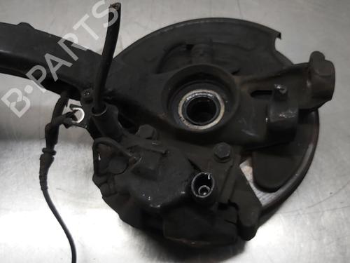 Venstre Styrespindel Lejehus VW PASSAT B5.5 (3B3) 1.9 TDI | BP16473800M25 