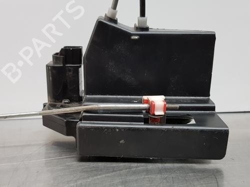 Used Front right lock SSANGYONG RODIUS II 2.2 Xdi (178 hp) 30879759