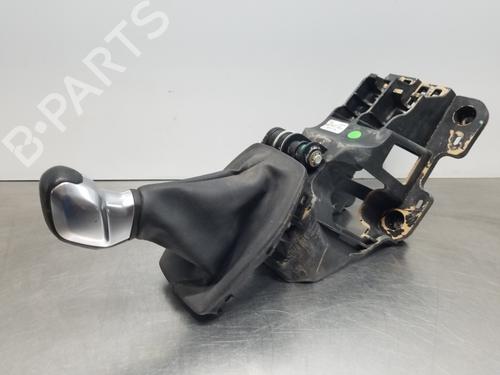 Used Gear lever PEUGEOT 208 II (UB_, UP_, UW_, UJ_) [2019-2025]  29115755
