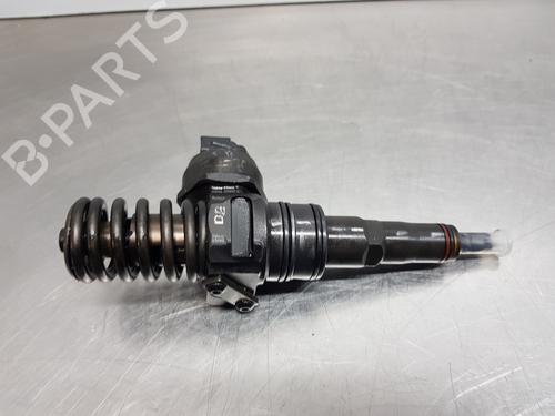 Used Injector VW GOLF V (1K1) [2003-2010]  30881208