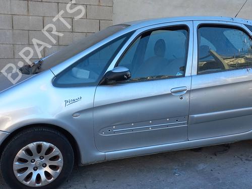 Right headlight CITROËN XSARA PICASSO (N68) 2.0 HDi | BP30879100C29 