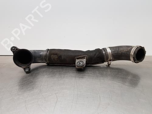 Rura / Przewód AUDI A4 B9 (8W2, 8WC)  04L145762AG | 04L145828B