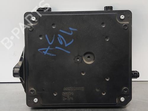 Fuse box RENAULT SCÉNIC III (JZ0/1_)  | BP16052692E1 