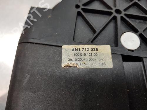 Gear lever VW TIGUAN (5N_)  | BP28024229M90 