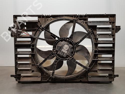 Wentylator chłodnicy AUDI A4 B9 (8W2, 8WC)  8W0959455