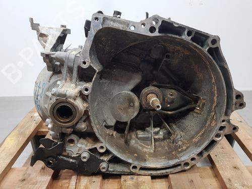 Getriebe für PEUGEOT EXPERT Bus (V_) 1.5 BlueHDi 120 (120 hp) 26557984